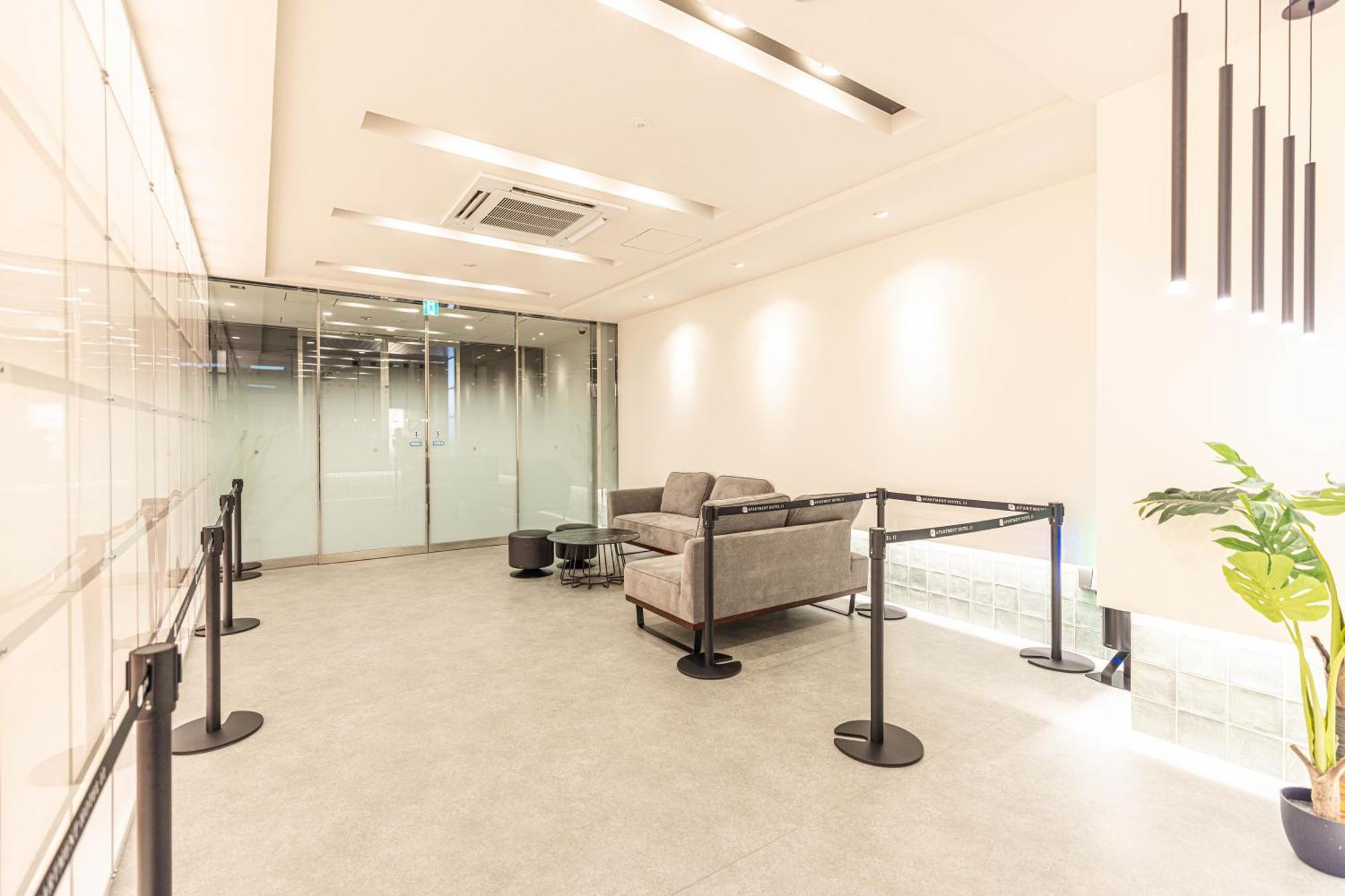 Apartment Hotel 11 Shinsaibashi Osaka Ngoại thất bức ảnh